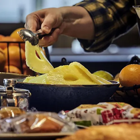 فندق Novotel Thalassa