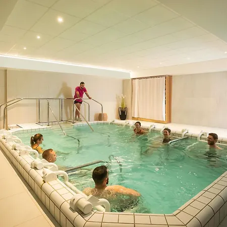 Novotel Thalassa Hotell 4*