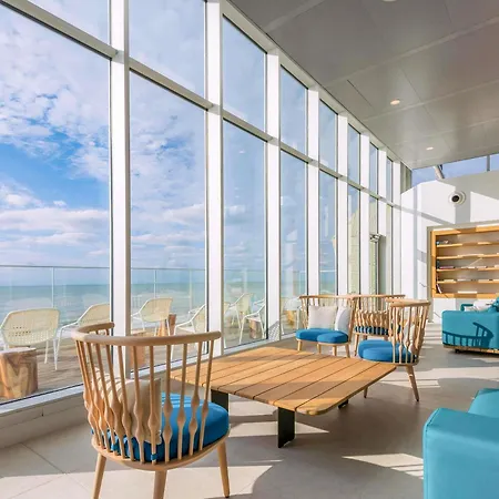 호텔 Novotel Thalassa