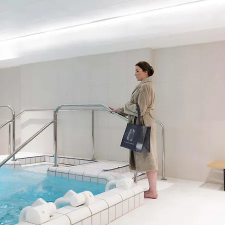 호텔 Novotel Thalassa