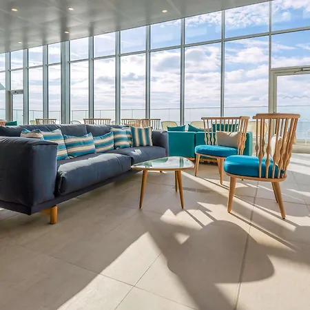 Novotel Thalassa Ξενοδοχείο 4*